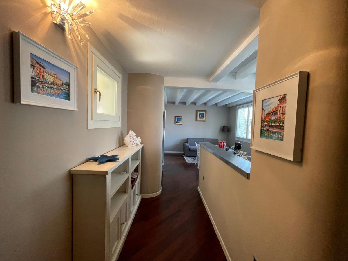 Desehouse Apartamento Desenzano del Garda Exterior foto