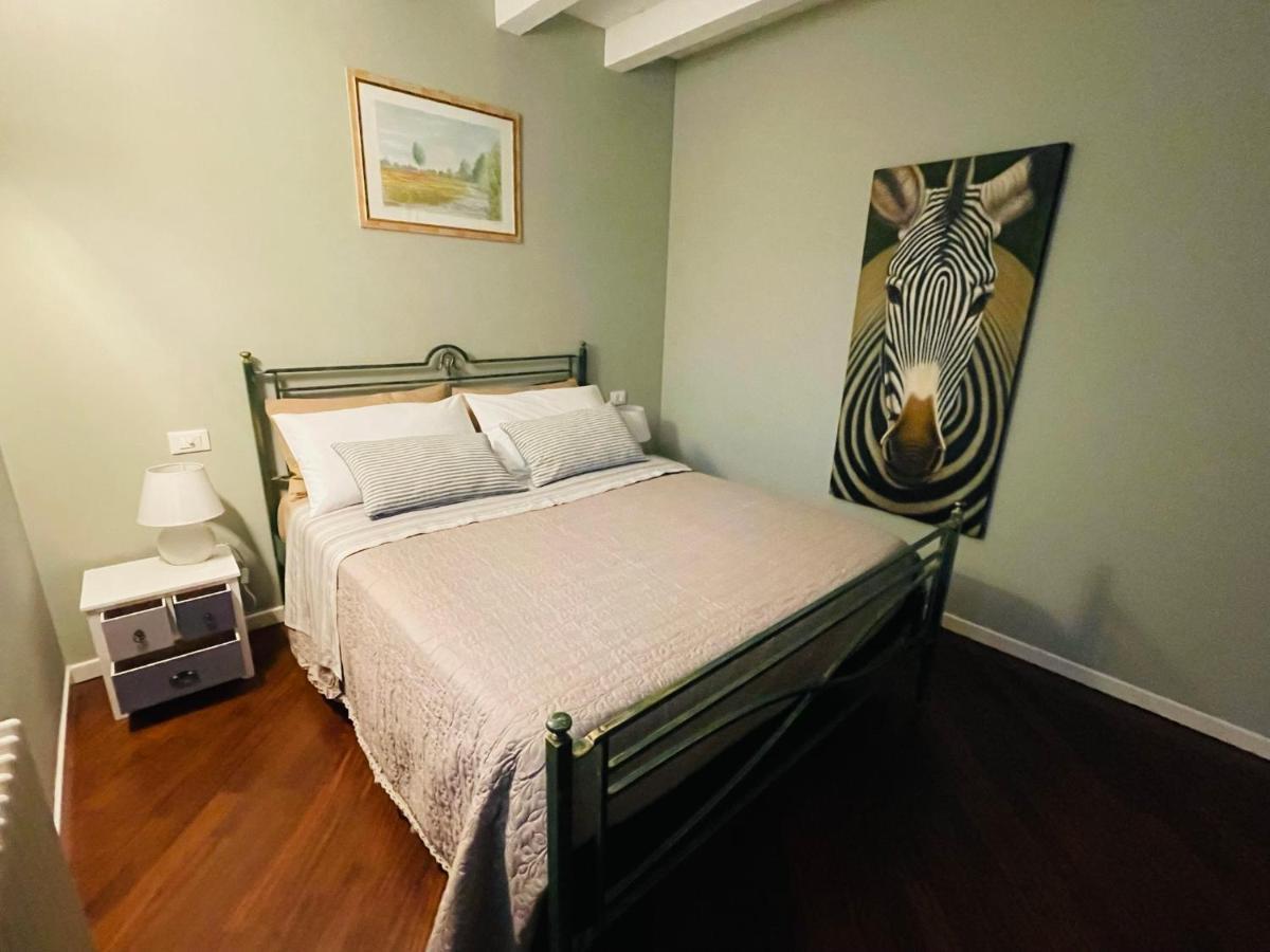 Desehouse Apartamento Desenzano del Garda Exterior foto