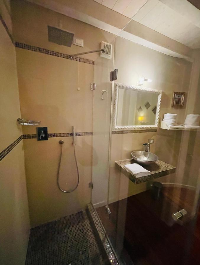 Desehouse Apartamento Desenzano del Garda Exterior foto
